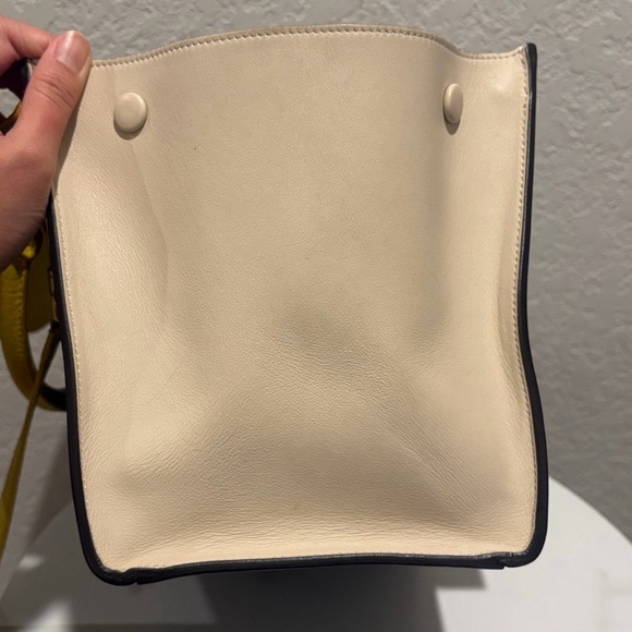 Celine Trapeze Leather Hand Bag - Picture 11 of 15